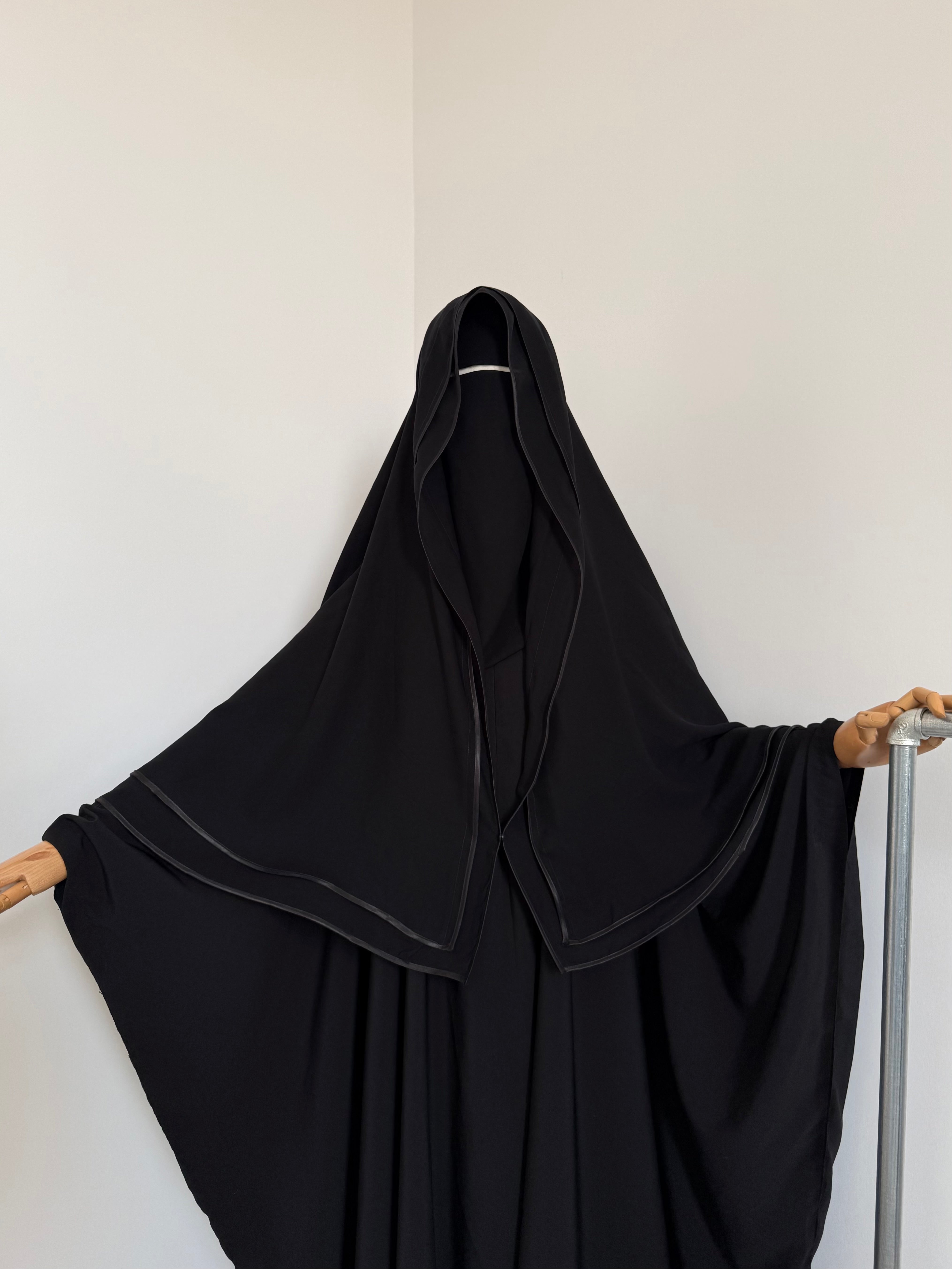 Niqab Liwa