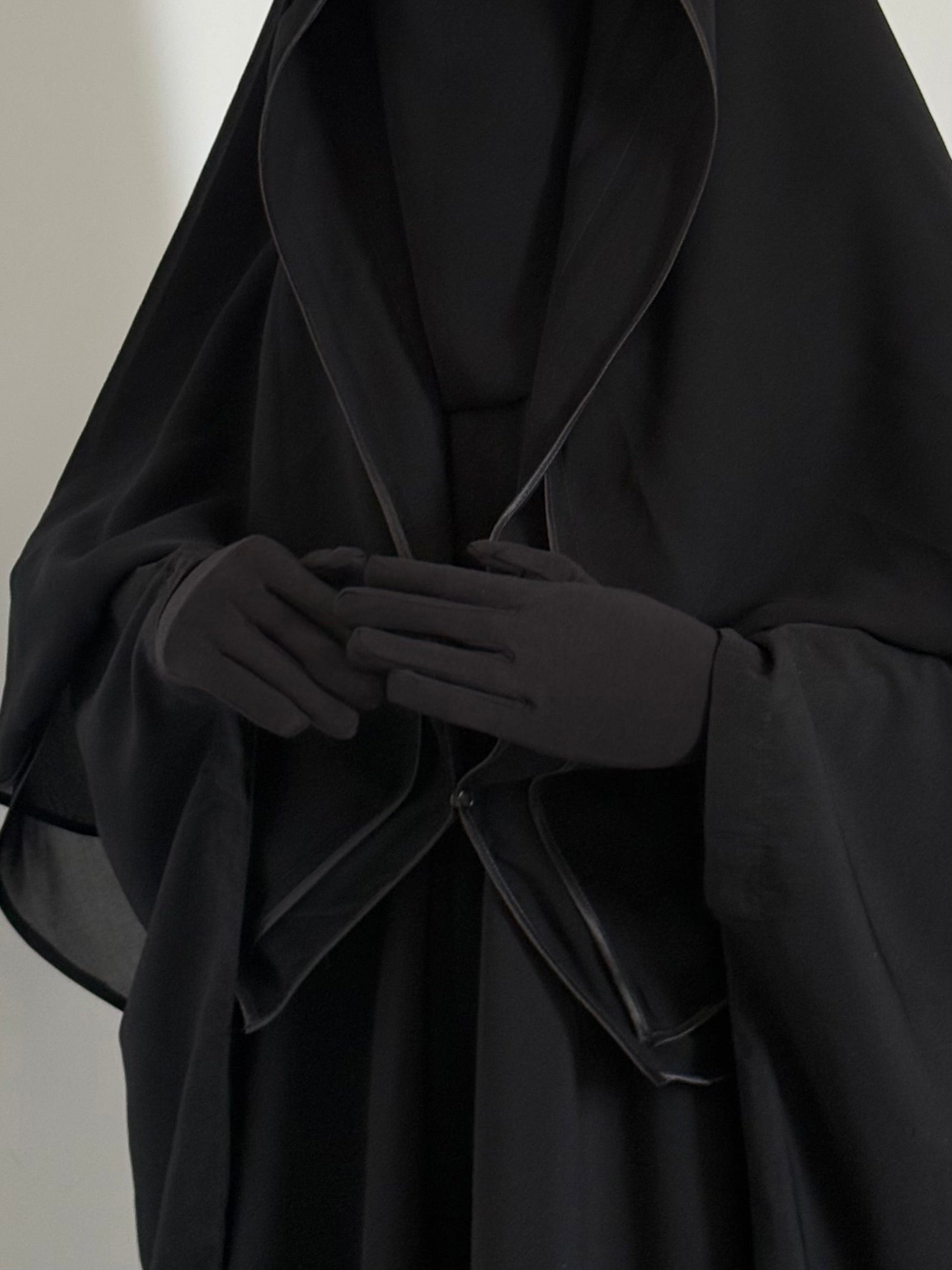 Gants Longs Noir Simple - 𝒯𝒶𝒸𝓉𝒾𝓁𝑒