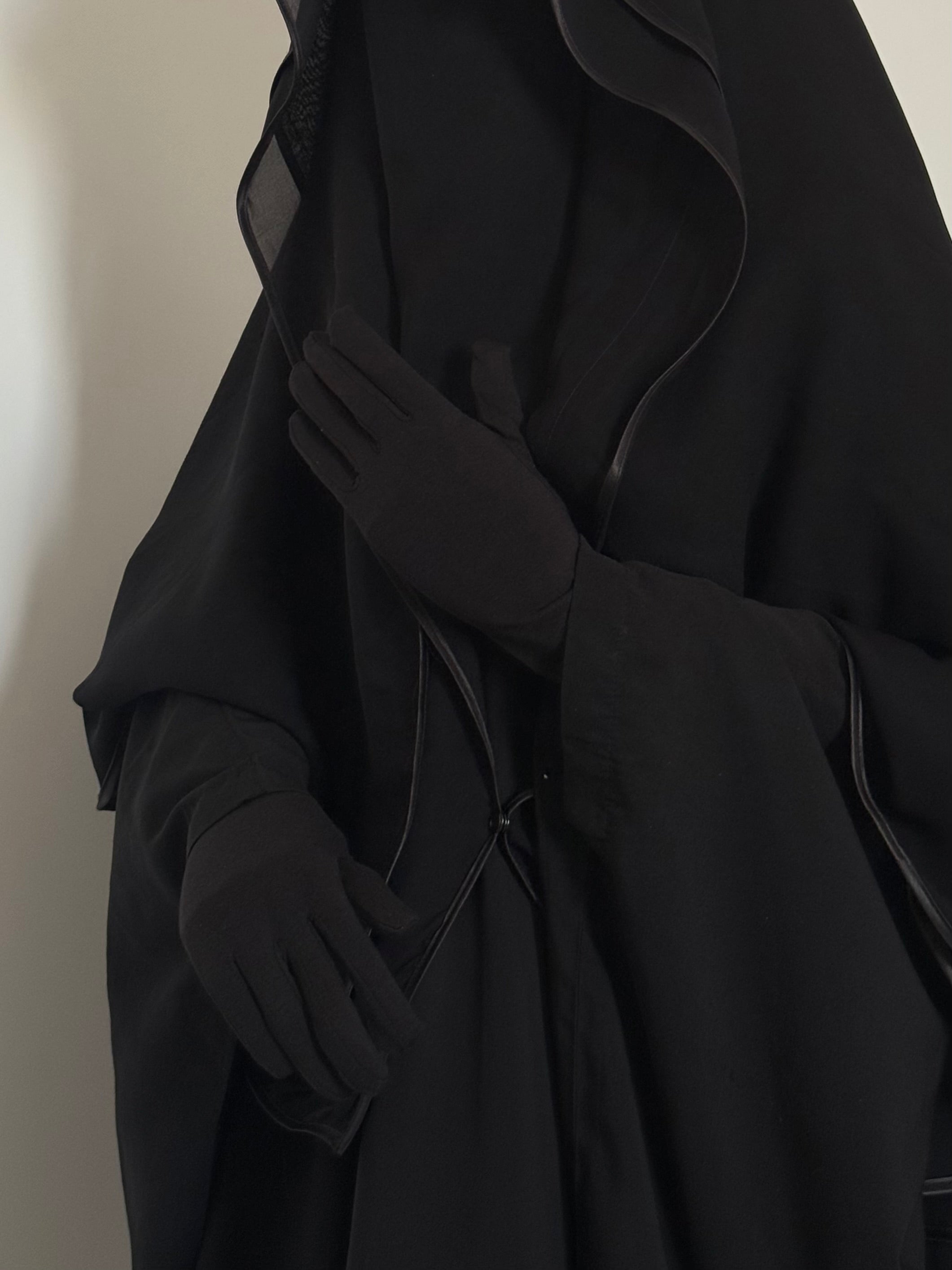 Gants Longs Noir Simple - 𝒯𝒶𝒸𝓉𝒾𝓁𝑒