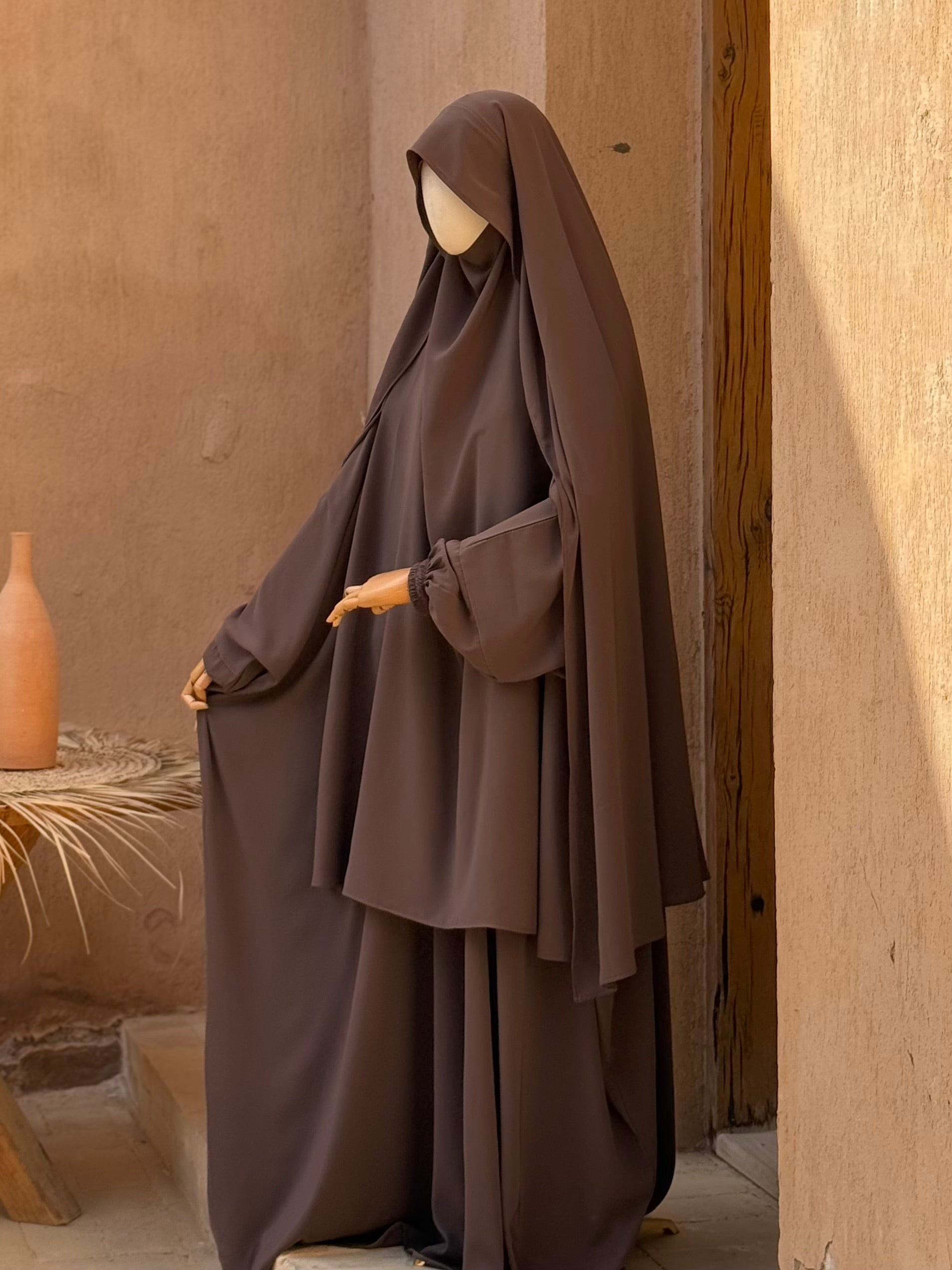 Khimar Maha Taupe