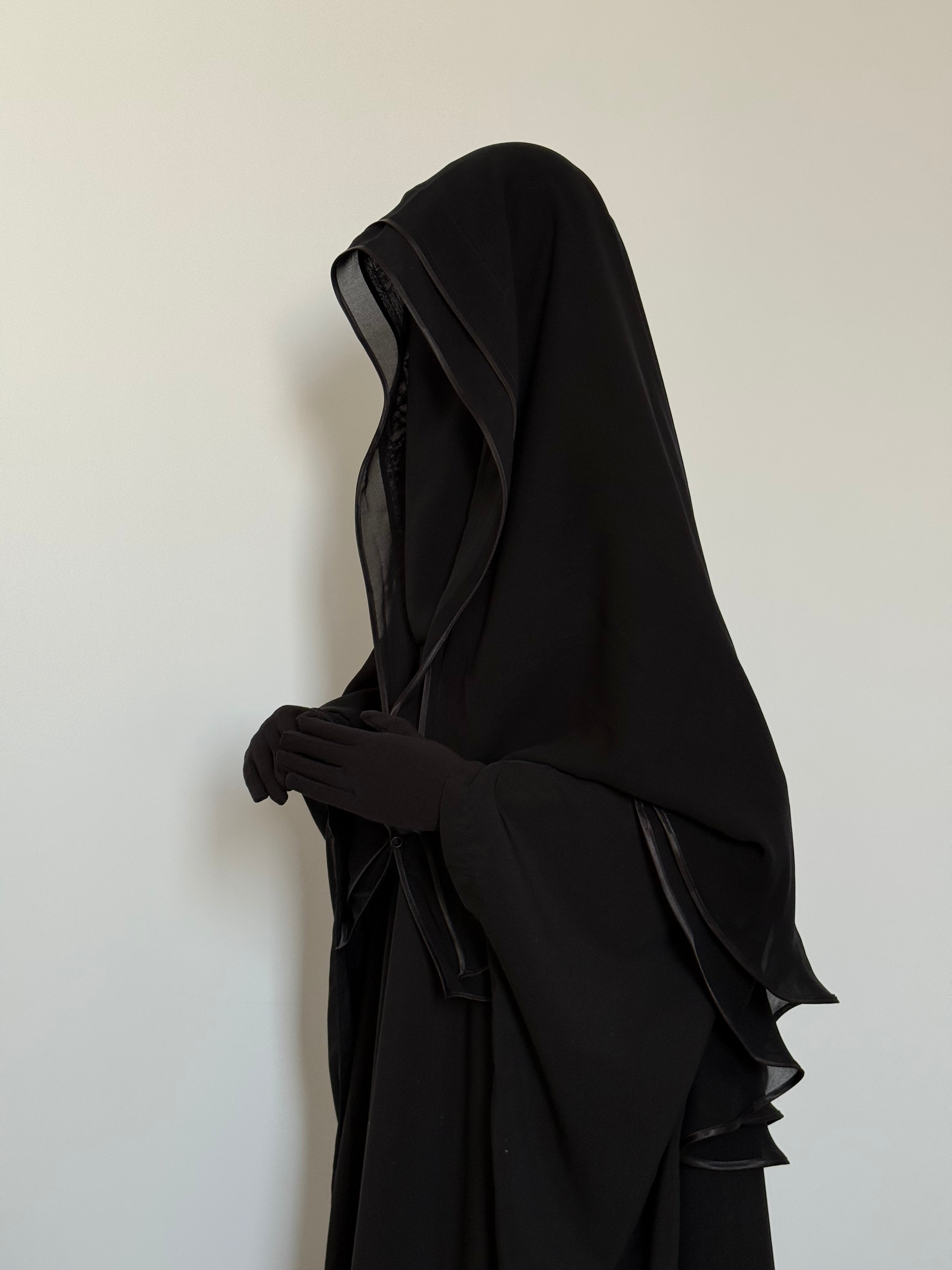 Niqab Liwa